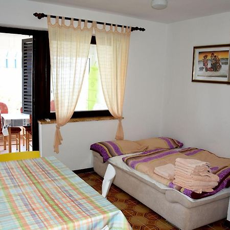 Cosy Studio With A Terrace And A Sea View Ravni Exterior foto