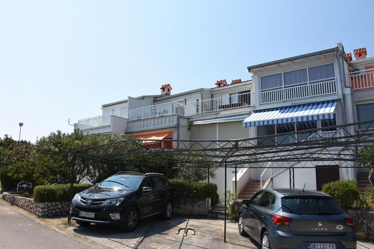 Cosy Studio With A Terrace And A Sea View Ravni Exterior foto